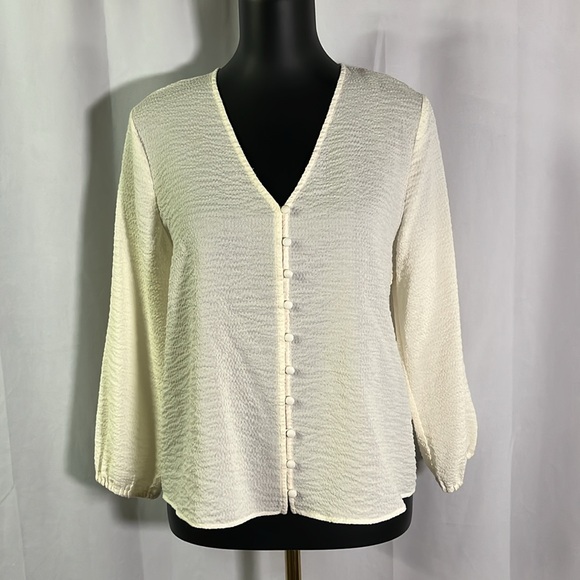 Madewell Ivory Long Sleeve Button Front Crinkle Blouse - Picture 1 of 16